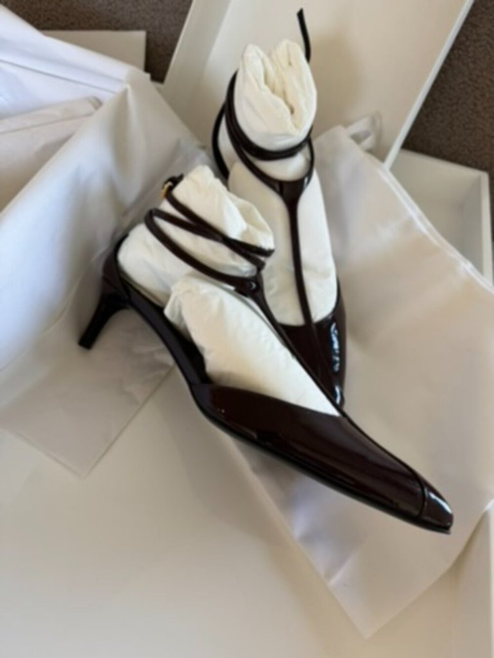 Khaite Mia Pump Patent Leather - Burgundy/Size 40.5 - Picture 5 of 9